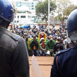 The hundreds, and at times thousands, of people gathered outside the court in Harare on Wednesday / Photo Credit: Simon Allison